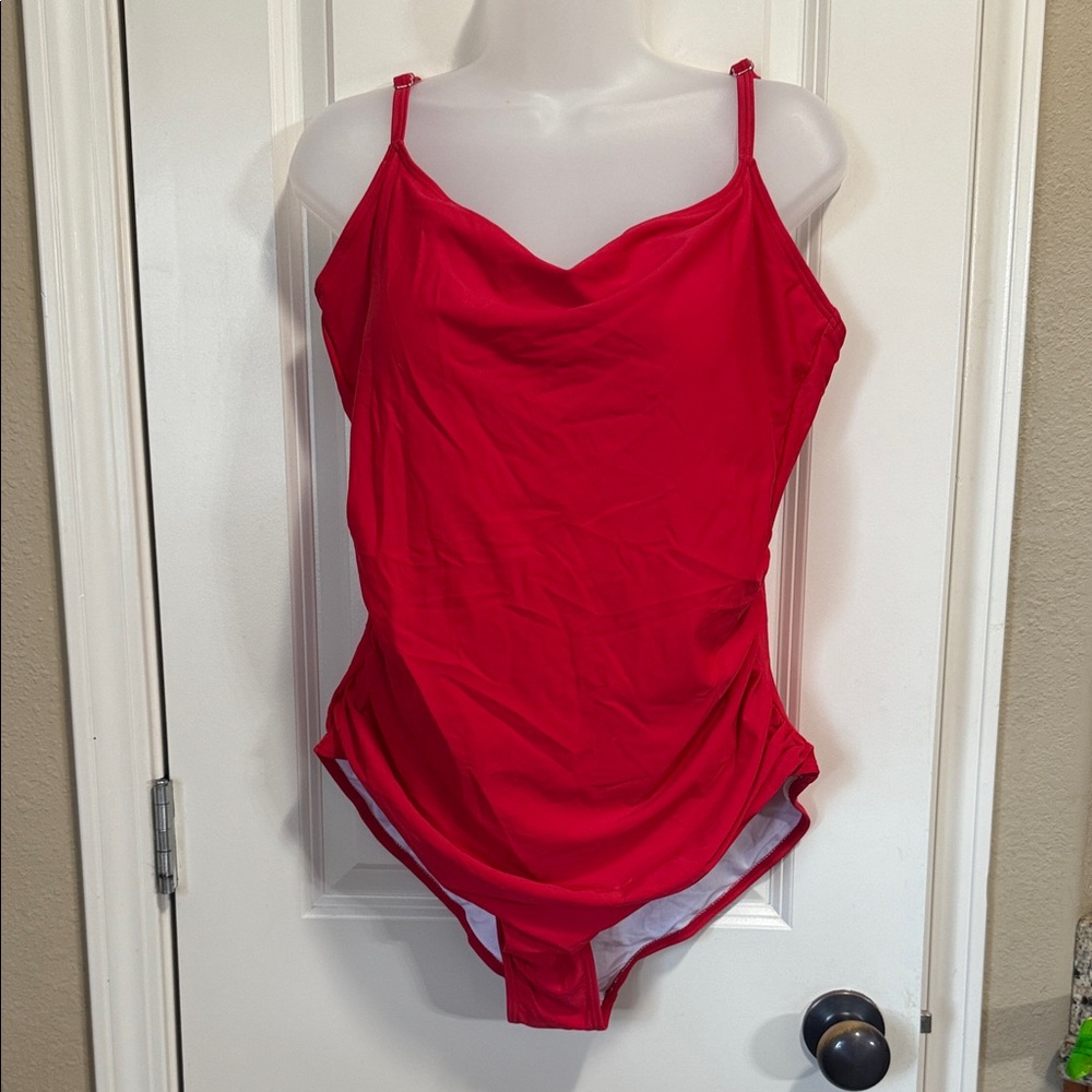 Red one piece swimsuit size XXL. NWT